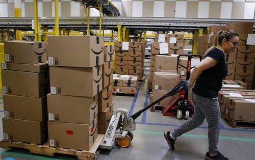 中國(guó)海關(guān)：多個(gè)措施助推企業(yè)建設(shè)海外倉(cāng)