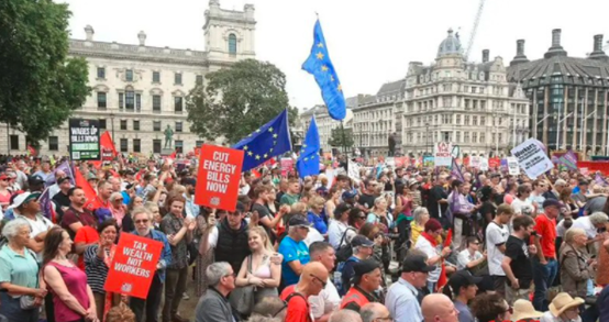 多國發(fā)生大罷工！貨物提柜、派送將多多少少遭受不同程度影響！